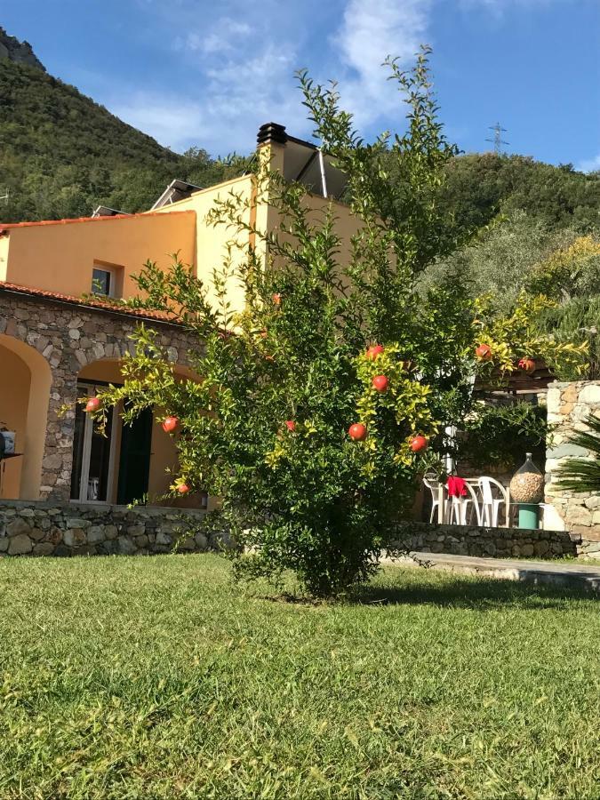 Ort Holiday'S Time Orco Feglino Extérieur photo